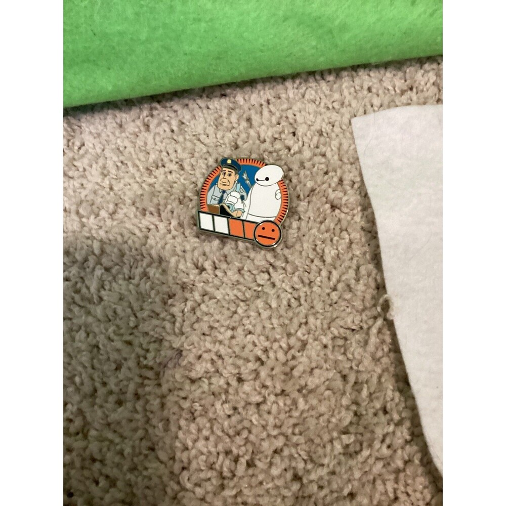 2024 Disney Mystery Pin Big Hero 6 Baymax & Police Officer Sergeant Gerson